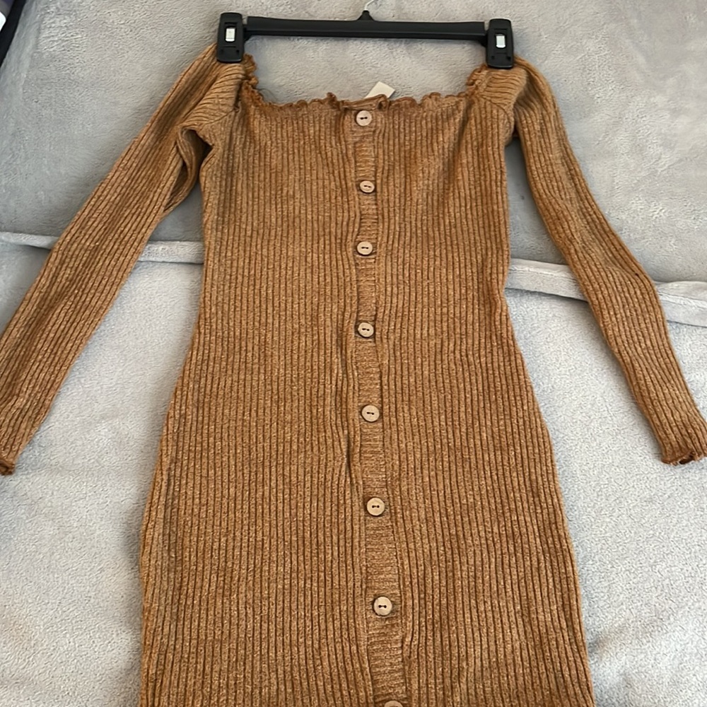 Cute Mini Button Dress - Picture 6 of 8